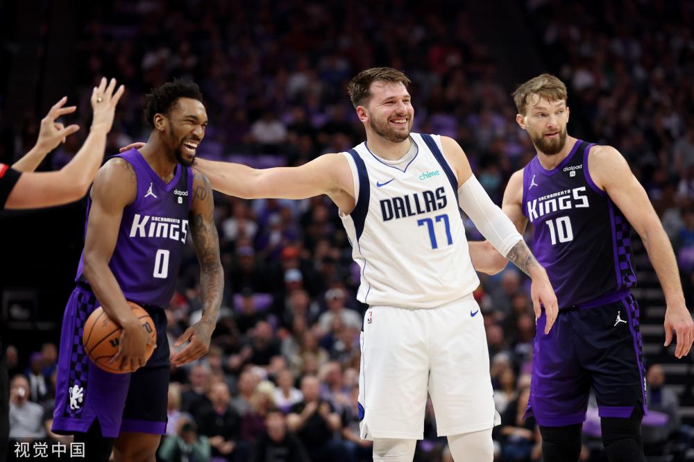 形成了一个 形成了一个